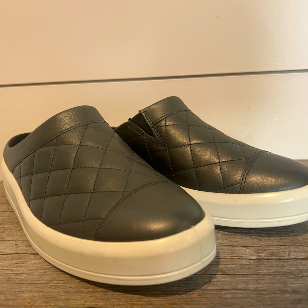 ECCO SOFT QUILTED LEATHER MULE GREEn SNEAKER SLIDES EU 38 US 7-7.5